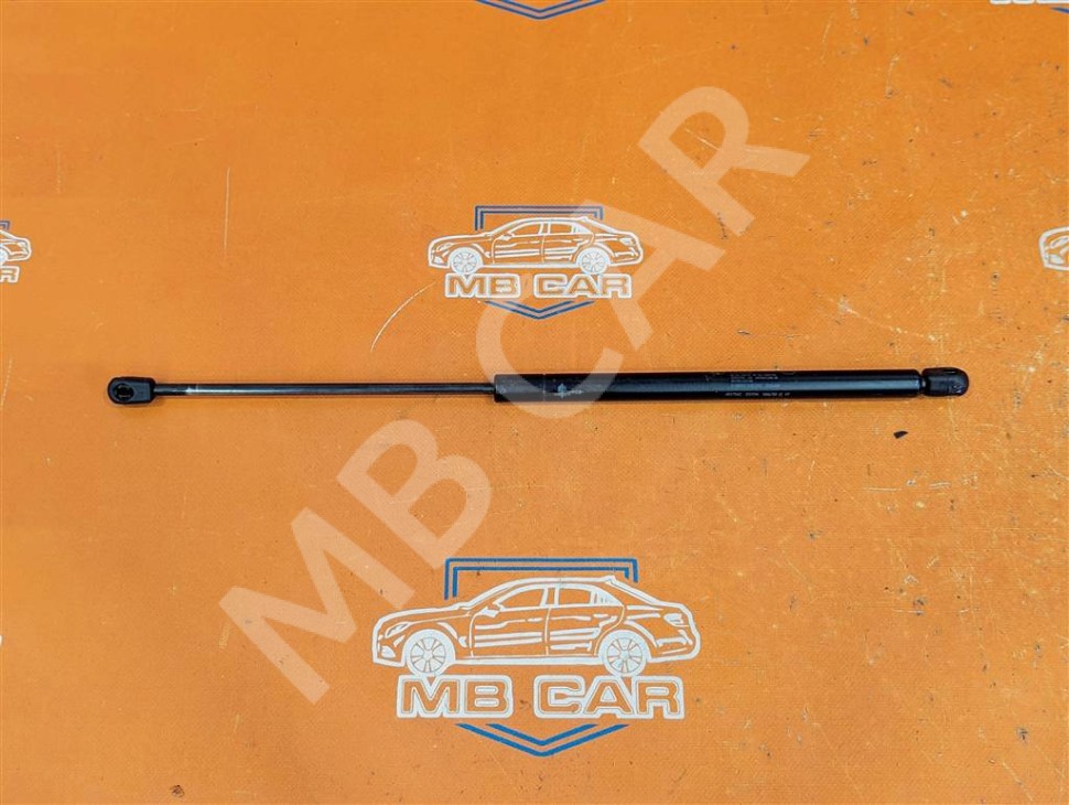 Амортизатор крышки багажника MERCEDES-BENZ A-класс W168 (1997 - 2001) фото 1 — Разборка Мерседес