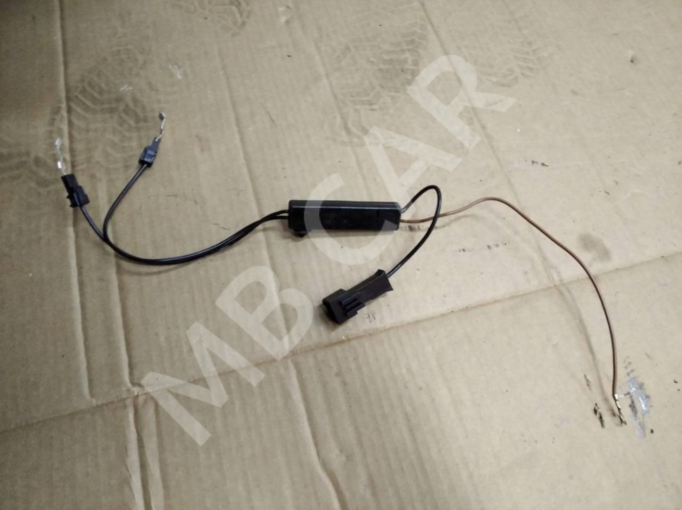 Антенна MERCEDES-BENZ C-класс W204/S204 (2006 - 2011) фото 1 — Разборка Мерседес