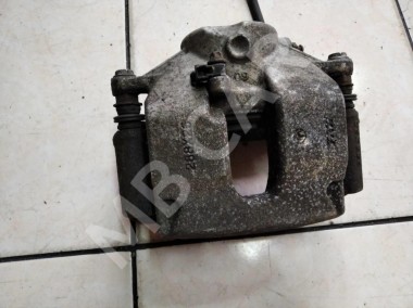 Суппорт передний правый MERCEDES-BENZ C-класс W204/S204 (2006 - 2011) — Разборка Мерседес