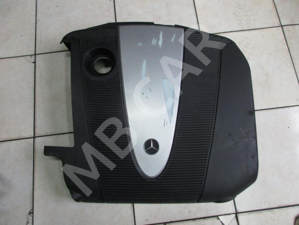 Крышка двигателя декоративная MERCEDES-BENZ C-класс W203/S203/CL203 (2000 - 2004) фото 1 &mdash; Разборка Мерседес