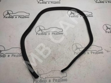 Уплотнитель моторного отсека MERCEDES-BENZ E-класс W211/S211 (2002 - 2006) — Разборка Мерседес