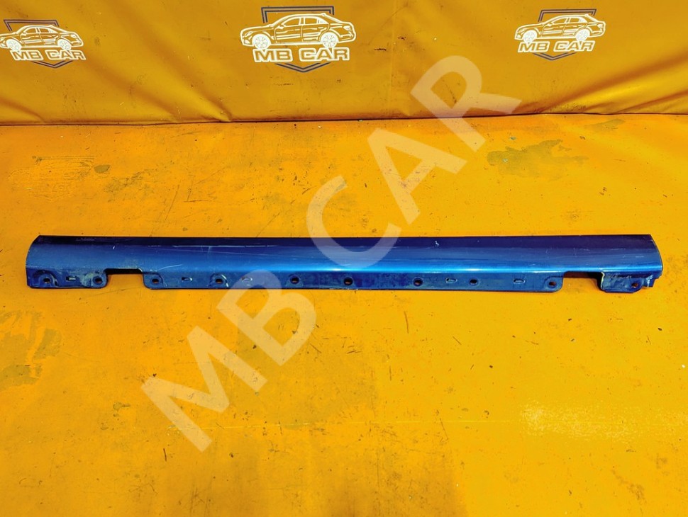 Порог пластиковый левый MERCEDES-BENZ C-класс W203/S203/CL203 (2000 - 2004) фото 1 — Разборка Мерседес