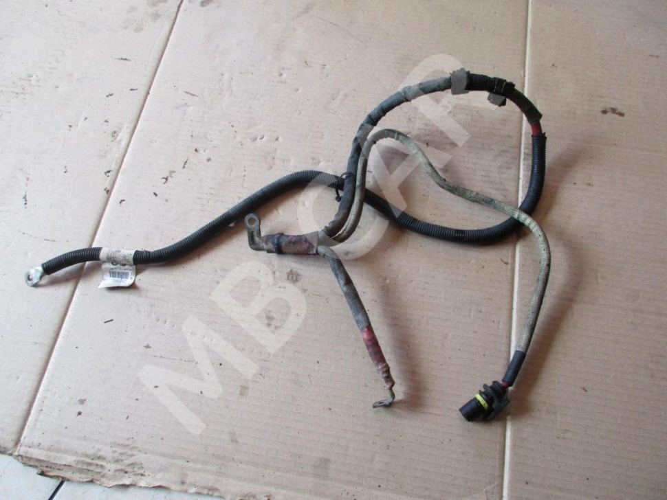 Провод стартера MERCEDES-BENZ M-класс W164 (2005 - 2008) фото 1 — Разборка Мерседес