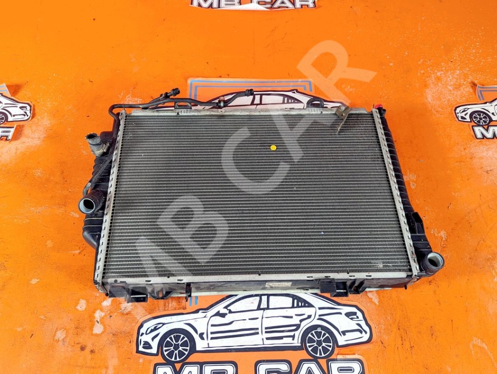 Радиатор MERCEDES-BENZ CLK-класс C208/A208 рестайлинг (1999 - 2003) фото 1 &mdash; Разборка Мерседес