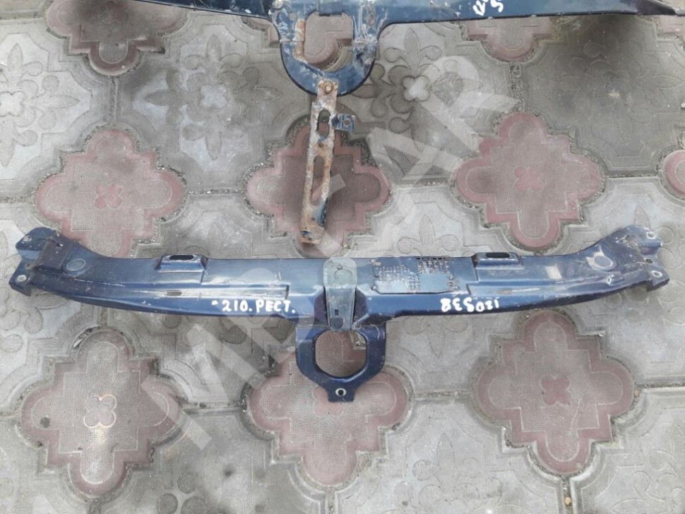 Панель телевизора верхняя MERCEDES-BENZ E-класс W210/S210 (1995 - 1999) фото 1 — Разборка Мерседес