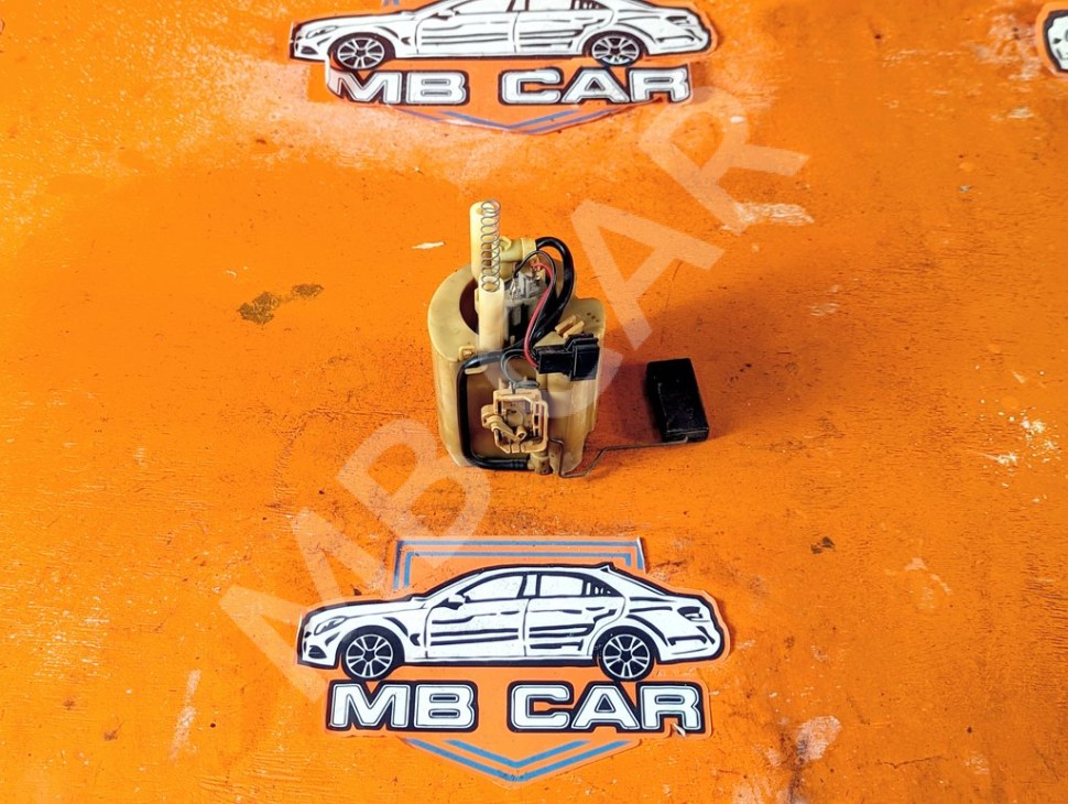 Насос топливный MERCEDES-BENZ C-класс W203/S203/CL203 (2000 - 2004) фото 1 &mdash; Разборка Мерседес