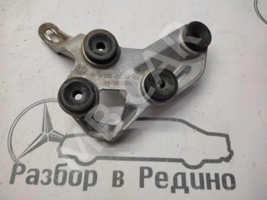 Кронштейн блока ABS MERCEDES-BENZ C-класс W205/S205/C205/A205 (2014 - 2018) — Разборка Мерседес