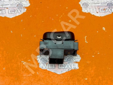 Кнопка обогрева сидений MERCEDES-BENZ E-класс W210/S210 рестайлинг (1999 - 2003) — Разборка Мерседес