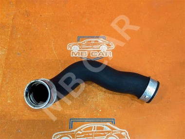 Патрубок интеркулера MERCEDES-BENZ SLK-класс R171 (2004 - 2008) — Разборка Мерседес