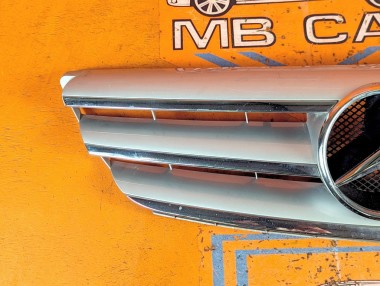 Решетка радиатора MERCEDES-BENZ B-класс W245 (2005 - 2009) B 180 2.0 CDI CVT (109 л.с.) &mdash; Разборка Мерседес