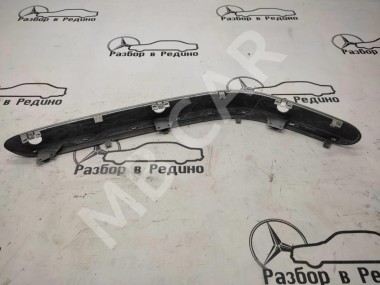 Накладка переднего бампера MERCEDES-BENZ S-класс W220 (1998 - 2005) — Разборка Мерседес