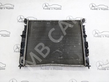 Радиатор MERCEDES-BENZ R-класс W251 (2005 - 2007) — Разборка Мерседес