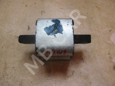 Опора КПП MERCEDES-BENZ E-класс W210/S210 рестайлинг (1999 - 2003) — Разборка Мерседес