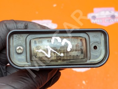 Плафон подсветки номера MERCEDES-BENZ S-класс W220 (1998 - 2005) &mdash; Разборка Мерседес