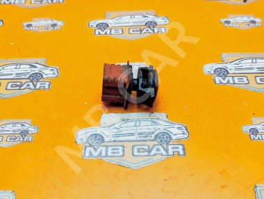 Опора радиатора MERCEDES-BENZ A-класс W169 рестайлинг (2008 - 2012) — Разборка Мерседес