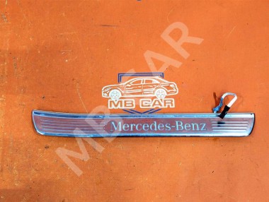 Накладка порога внутренняя MERCEDES-BENZ S-класс W222/C217/A217 (2013 - 2017) — Разборка Мерседес