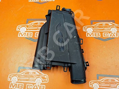 Корпус воздушного фильтра MERCEDES-BENZ GL-класс X166 (2012 - 2016) — Разборка Мерседес