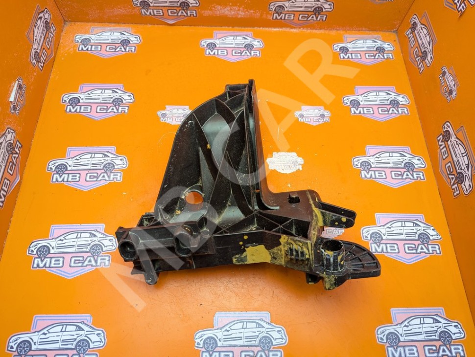 Кронштейн MERCEDES-BENZ SLK-класс R171 (2004 - 2008) фото 1 &mdash; Разборка Мерседес