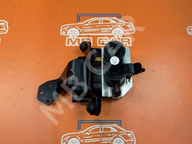 Блок клапанов гидроподвески MERCEDES-BENZ S-класс W221 рестайлинг (2009 - 2013) — Разборка Мерседес