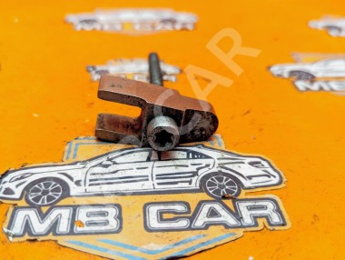 Кронштейн крепления форсунок MERCEDES-BENZ E-класс W210/S210 рестайлинг (1999 - 2003) &mdash; Разборка Мерседес