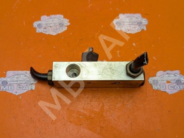 Распределитель гидроподвески MERCEDES-BENZ CL-класс C215 рестайлинг (2002 - 2006) &mdash; Разборка Мерседес