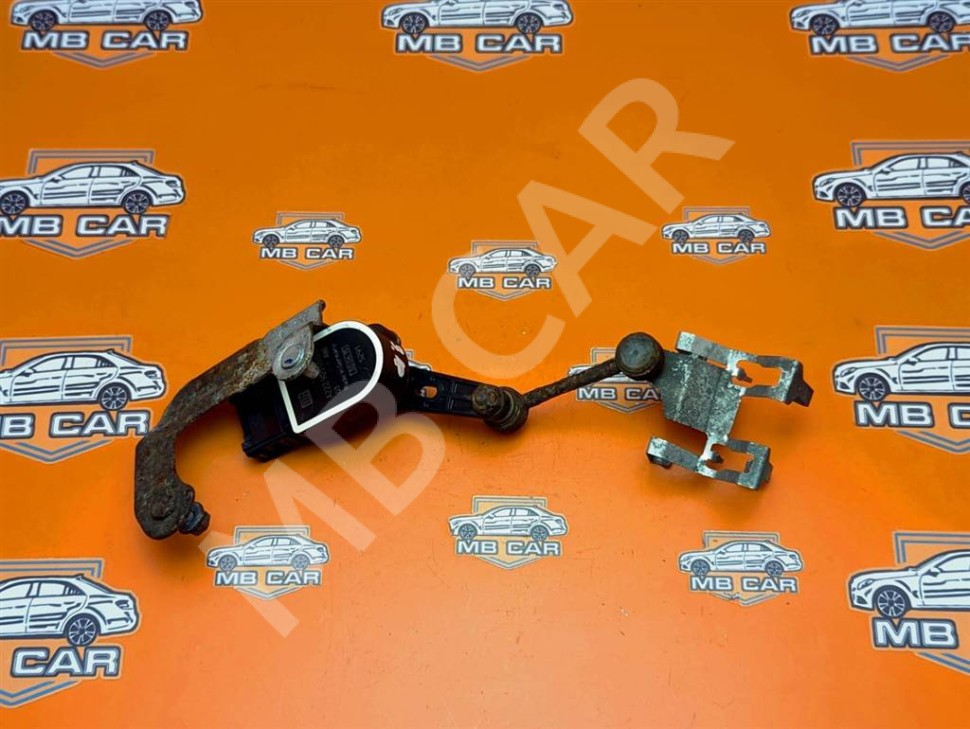 Датчик уровня пола MERCEDES-BENZ C-класс AMG W205/S205/C205/A205 (2014 - 2018) фото 1 — Разборка Мерседес