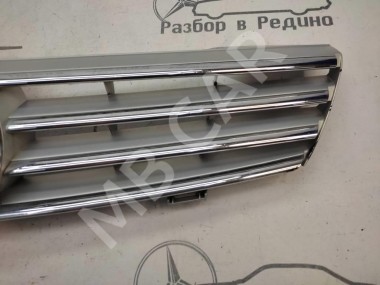 Решетка радиатора MERCEDES-BENZ CLS-класс C219 (2004 - 2008) — Разборка Мерседес