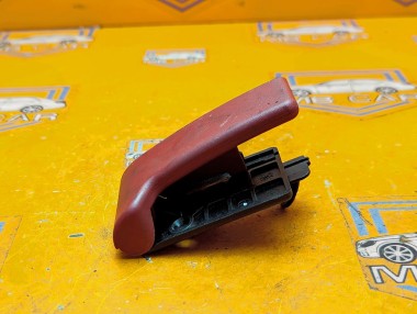 Ручка открытия капота MERCEDES-BENZ E-класс W210/S210 рестайлинг (1999 - 2003) E 200 2.0 MT (163 л.с.) &mdash; Разборка Мерседес