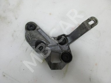 Кронштейн блока ABS MERCEDES-BENZ C-класс W205/S205/C205/A205 (2014 - 2018) — Разборка Мерседес