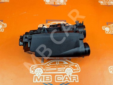 Корпус воздушного фильтра MERCEDES-BENZ C-класс W204/S204/С204 рестайлинг (2011 - 2015) — Разборка Мерседес