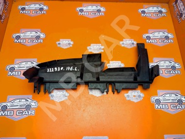 Дефлектор радиатора MERCEDES-BENZ A-класс W176 (2012 - 2015) — Разборка Мерседес