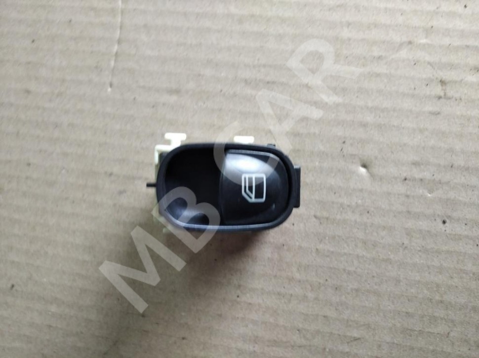Кнопка стеклоподъемников MERCEDES-BENZ C-класс W203/S203/CL203 (2000 - 2004) фото 1 &mdash; Разборка Мерседес