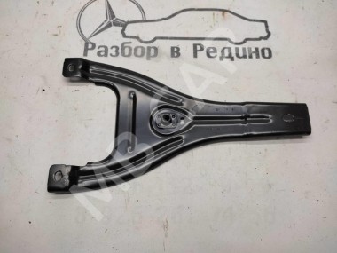 Кронштейн MERCEDES-BENZ M-класс W164 (2005 - 2008) — Разборка Мерседес