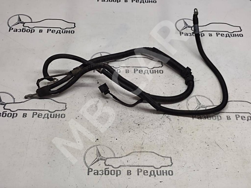 Провод стартера MERCEDES-BENZ V-класс W639 (2003 - 2014) фото 1 — Разборка Мерседес