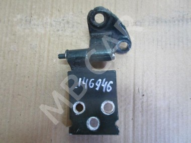 Петля двери MERCEDES-BENZ Vito W638 (1996 - 2003) — Разборка Мерседес