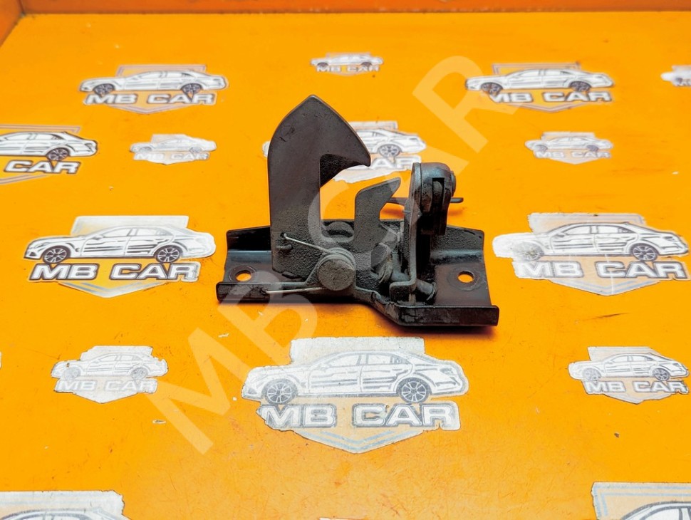 Замок капота MERCEDES-BENZ E-класс AMG W211/S211 (2002 - 2006) фото 1 &mdash; Разборка Мерседес