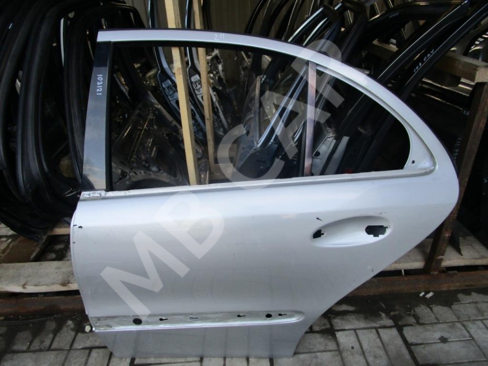 Дверь задняя левая MERCEDES-BENZ E-класс W211/S211 (2002 - 2006) фото 1 — Разборка Мерседес