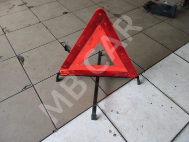 Знак аварийной остановки MERCEDES-BENZ C-класс W204/S204 (2006 - 2011) — Разборка Мерседес