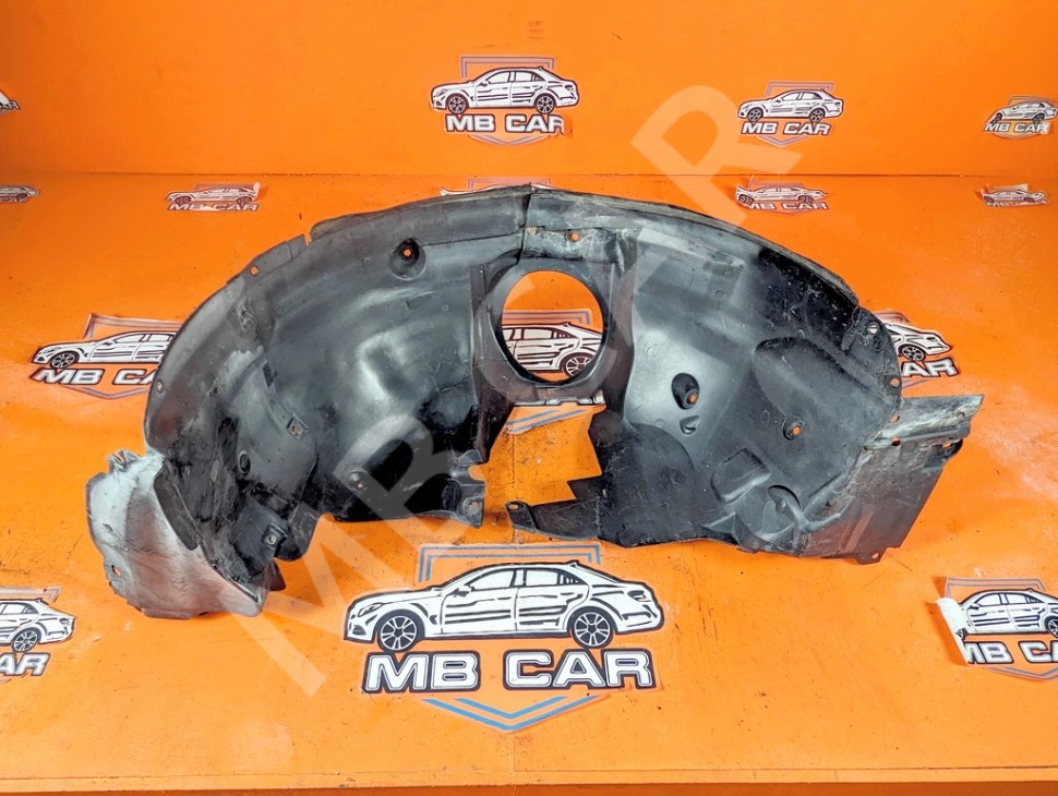 Подкрылок передний левый MERCEDES-BENZ C-класс W203/S203/CL203 (2000 - 2004) фото 1 &mdash; Разборка Мерседес