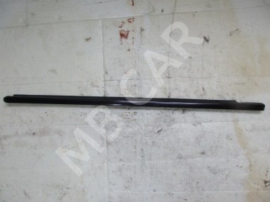 Молдинг стекла двери MERCEDES-BENZ E-класс W211/S211 (2002 - 2006) — Разборка Мерседес