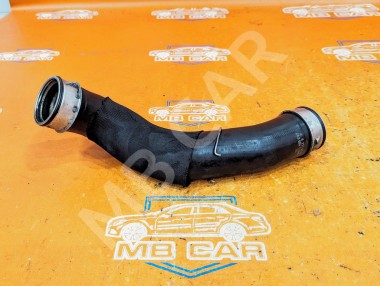 Патрубок интеркулера MERCEDES-BENZ E-класс W211/S211 (2002 - 2006) — Разборка Мерседес