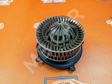 Моторчик печки MERCEDES-BENZ E-класс W211/S211 (2002 - 2006) — Разборка Мерседес