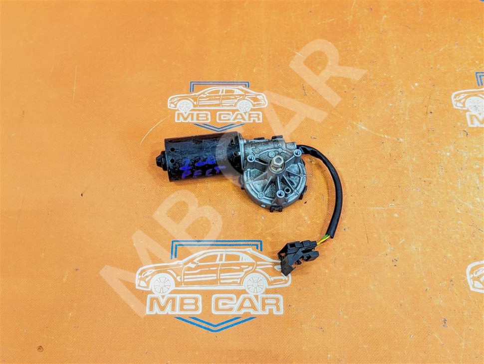 Моторчик дворников передний MERCEDES-BENZ S-класс W220 (1998 - 2005) фото 1 — Разборка Мерседес