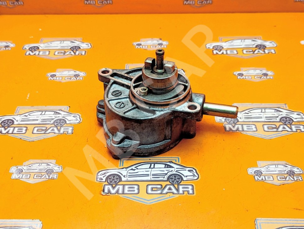 Насос вакуумный MERCEDES-BENZ E-класс W211/S211 (2002 - 2006) фото 1 — Разборка Мерседес