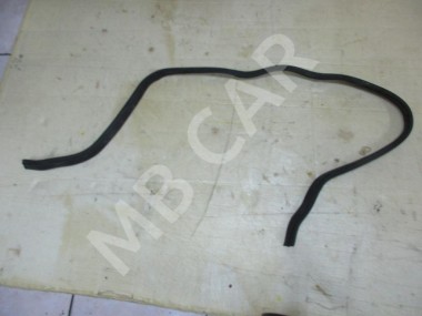 Уплотнитель моторного отсека MERCEDES-BENZ CLS-класс C219 (2004 - 2008) — Разборка Мерседес