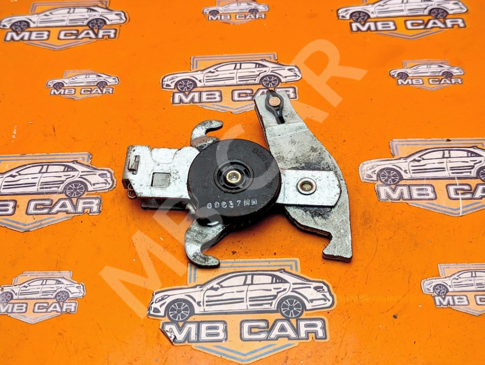 Механизм ручника MERCEDES-BENZ C-класс W202/S202 рестайлинг (1997 - 2001) фото 1 — Разборка Мерседес