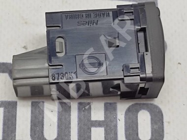 Кнопка MERCEDES-BENZ X-класс I (2017 - 2020) — Разборка Мерседес