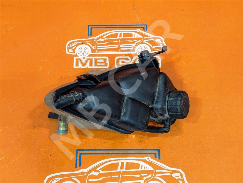 Бачок расширительный MERCEDES-BENZ A-класс W168 (1997 - 2001) фото 1 — Разборка Мерседес