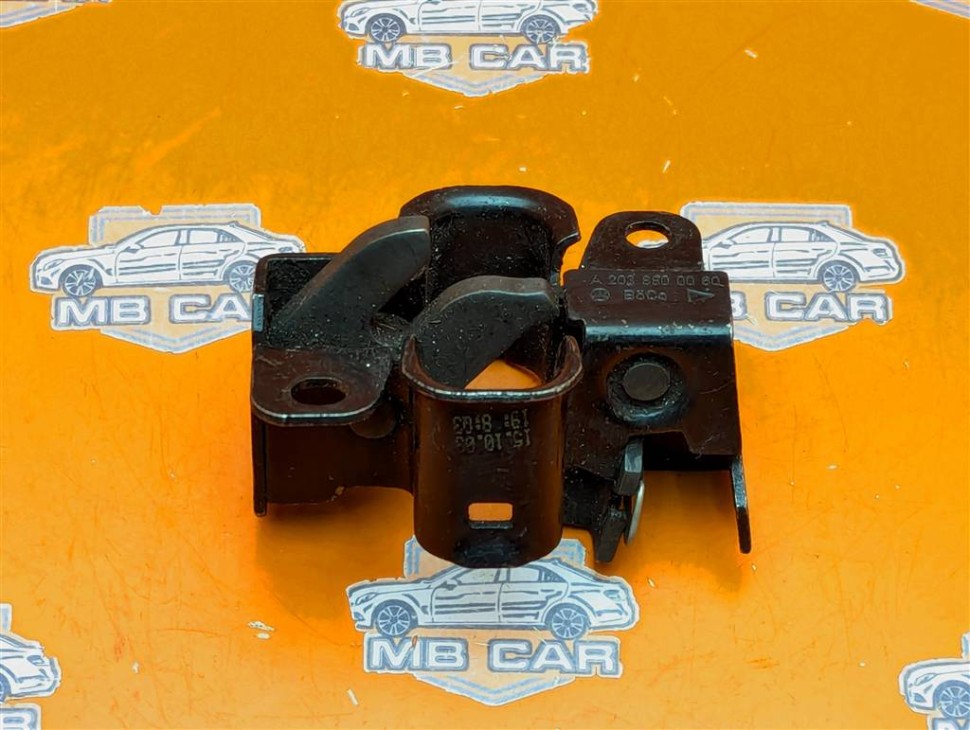 Замок капота MERCEDES-BENZ C-класс W203/S203/CL203 (2000 - 2004) фото 1 &mdash; Разборка Мерседес