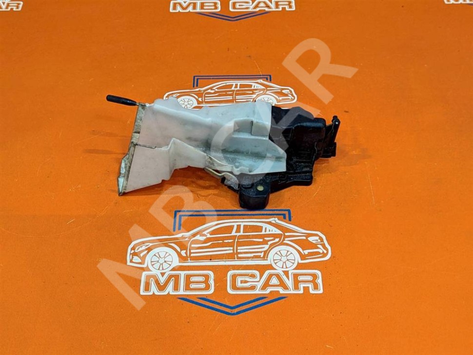 Замок двери передней правой MERCEDES-BENZ E-класс W210/S210 рестайлинг (1999 - 2003) фото 1 &mdash; Разборка Мерседес